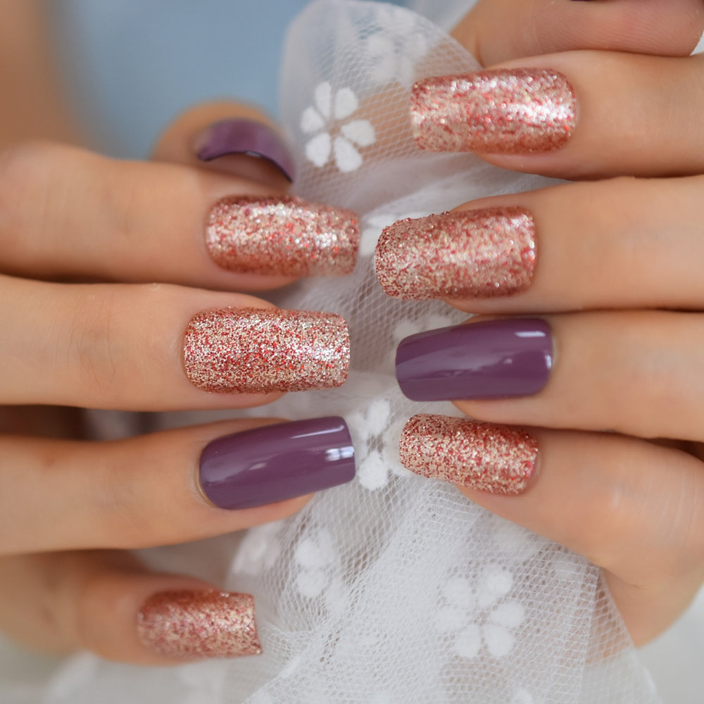 Twinkling Tinsel Nails