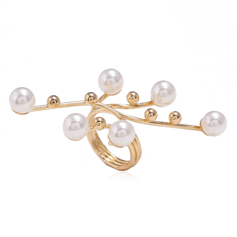 Luxury Pearl Geometric Ring