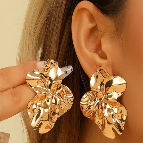 Geometric dangle earrings with modern angular design – trendy fashion jewellery for women | Beauth