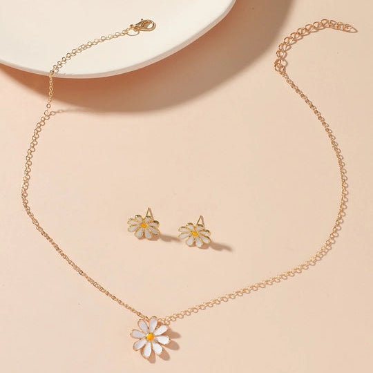 Sunflower necklace set with matching earrings – golden floral fashion jewellery for women