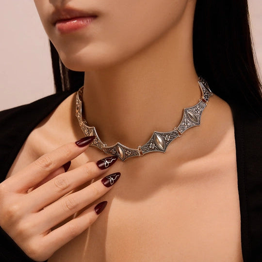 Vintage Silver Eyes Choker Necklace - Beauth