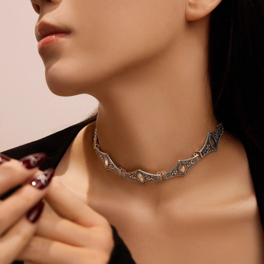 Vintage Silver Eyes Choker Necklace - Beauth