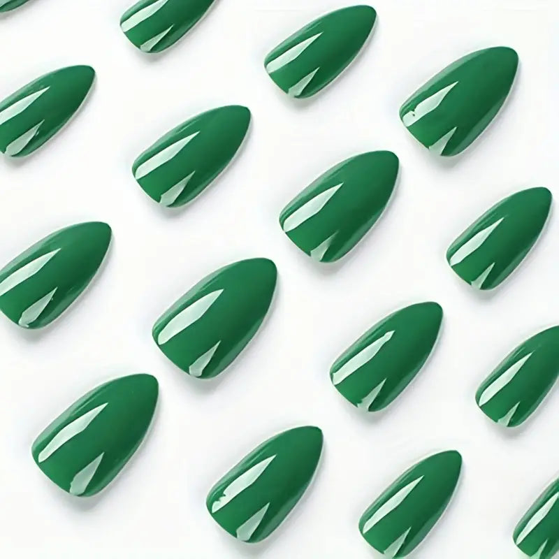 Stylish Green Nail