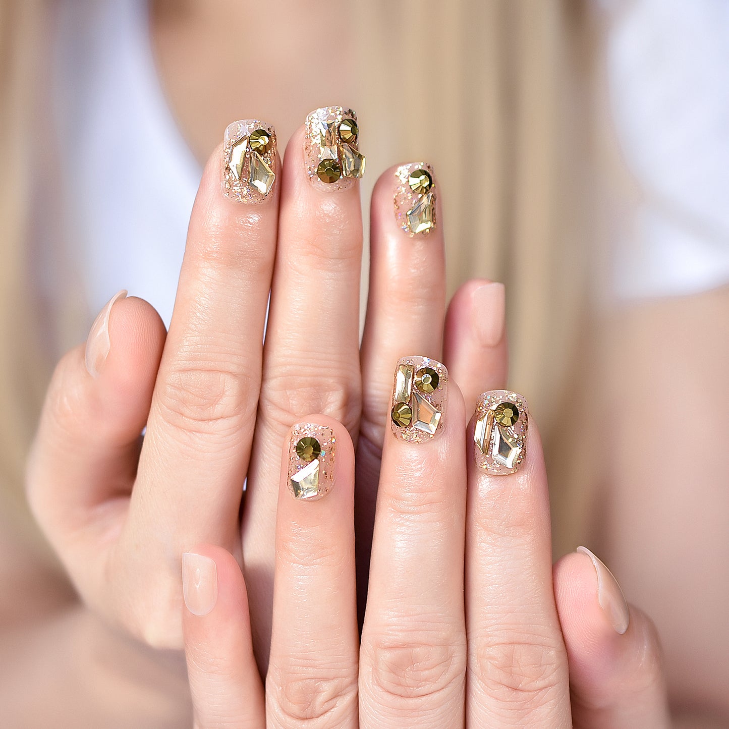 Rhinestone Radiance Nails